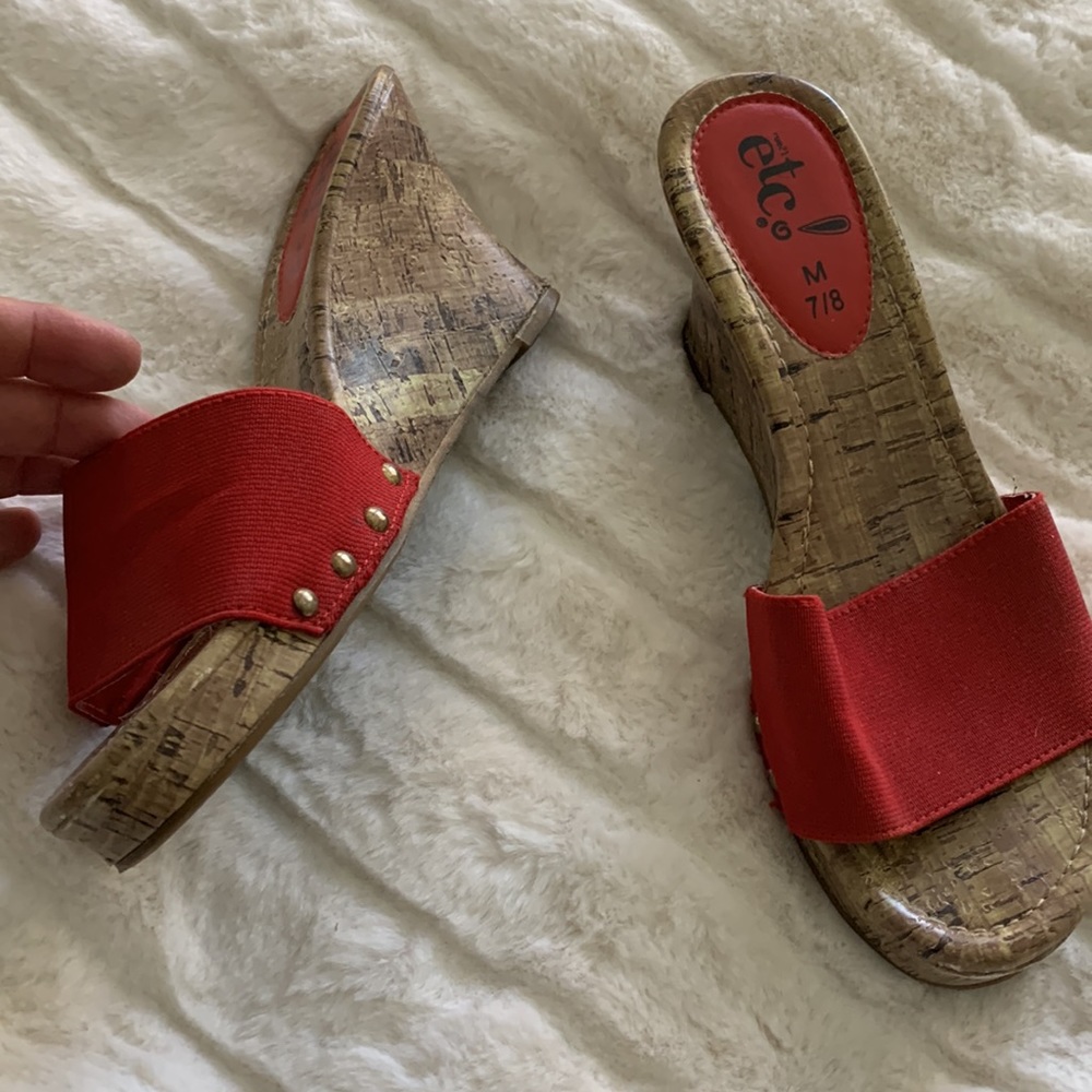 Red Wedges♥️ - Picture 3 of 4
